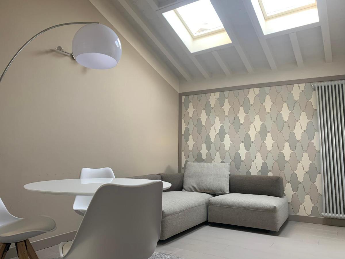 Maison Del Ducato “Cavour 24” Parma Exteriör bild